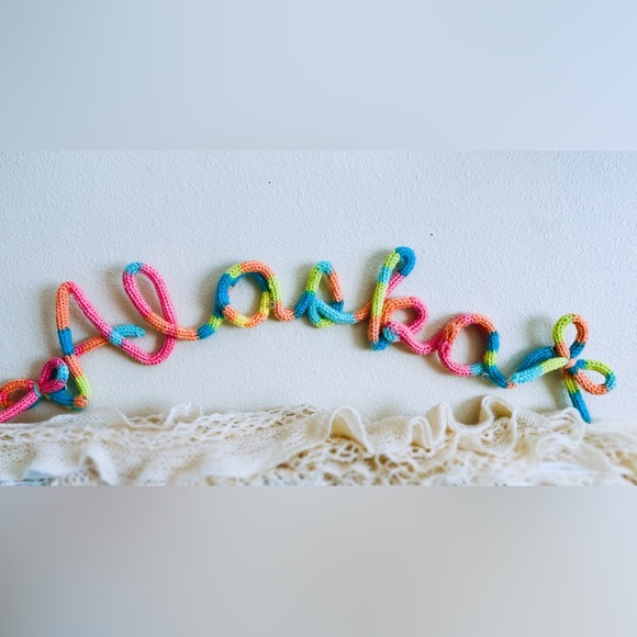 Hand made knitted custom name signs - Picture 1 of 7